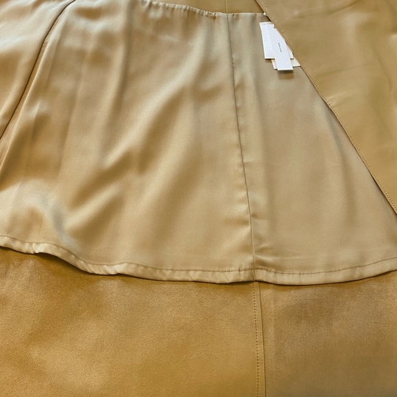 NWT Vince Belted Lambskin Leather A Line Skirt. Camel Size 0 - Picture 2 of 14